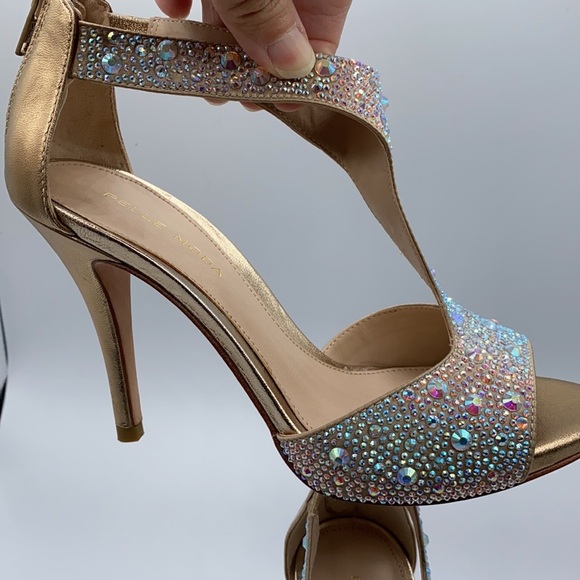 Pelle Embellished T Strap Sandals size 5 1/2 M - Picture 8 of 12